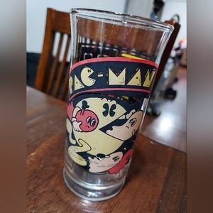Vintage PAC -Man Drinking Glass 1982 Bally Midway Glass Tumbler